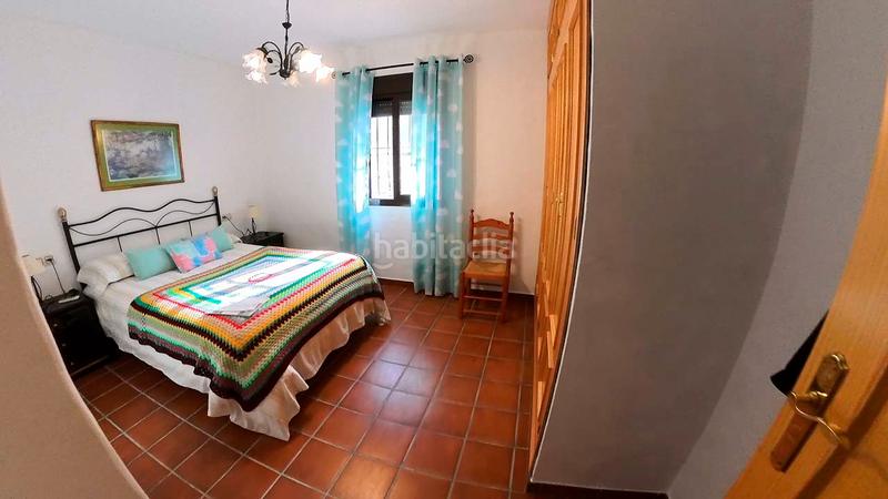 Foto f6fc999e-a2e8-4dcb-958d-0aae20f8c9b3. Casa amb aparcament a Marines (Los)