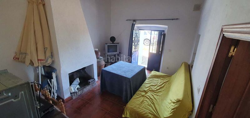 Foto 3c3a4524-d1ca-4e5c-9043-7cb556072735. Masia a Aroche