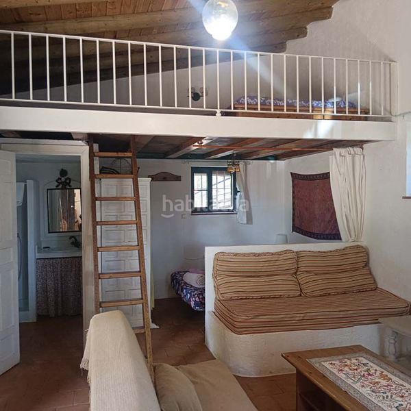 Foto c7103865-2904-4495-9133-1b60c1d9742b. Masia a Fuenteheridos
