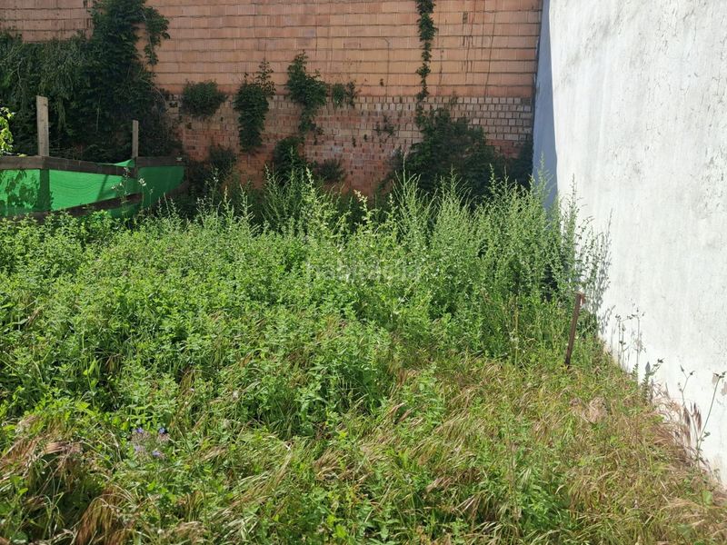 Foto 14215341-93f6-4d43-bdaf-26018d4bd5b9. Terreny residencial a Aracena
