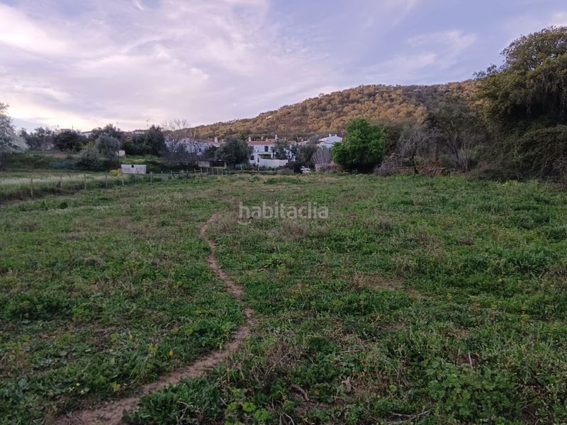 Foto d4325b3e-6138-46f8-b62d-b4a65336a6ab. Terreny residencial a Aroche
