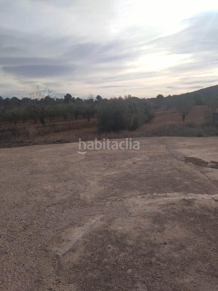 Foto ca364f64-61d9-4114-a6f8-99764b1cfaa3. Finca rústica a Yecla