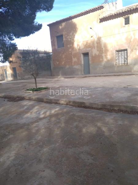 Foto cde14e45-8993-4b44-b9ac-de3c7e13a08b. Finca rústica a Yecla