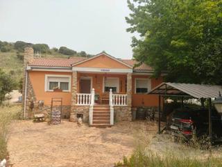 Chalet à Calle circular ii 388. Chalet casi nuevo