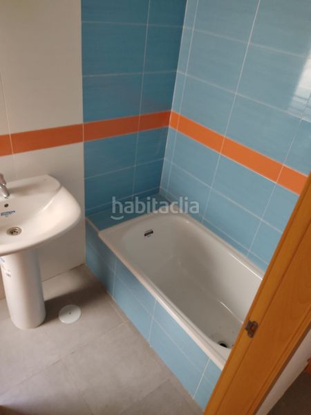 Foto 3bf8f522-0ca5-4f2b-8520-72a50b6ff9b3. Pis amb calefacció aparcament a Almendralejo