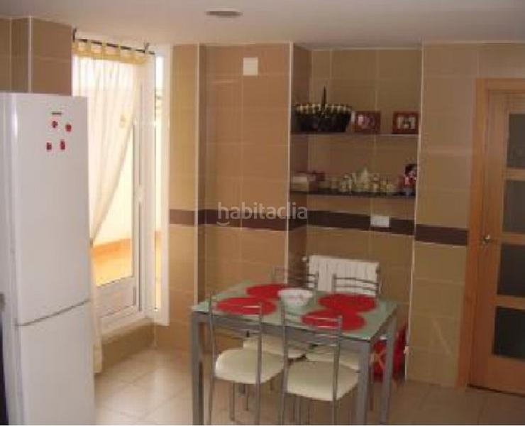 Foto 36f8676e-f902-40ed-8abe-c0a968b683cf. Pis a Almendralejo