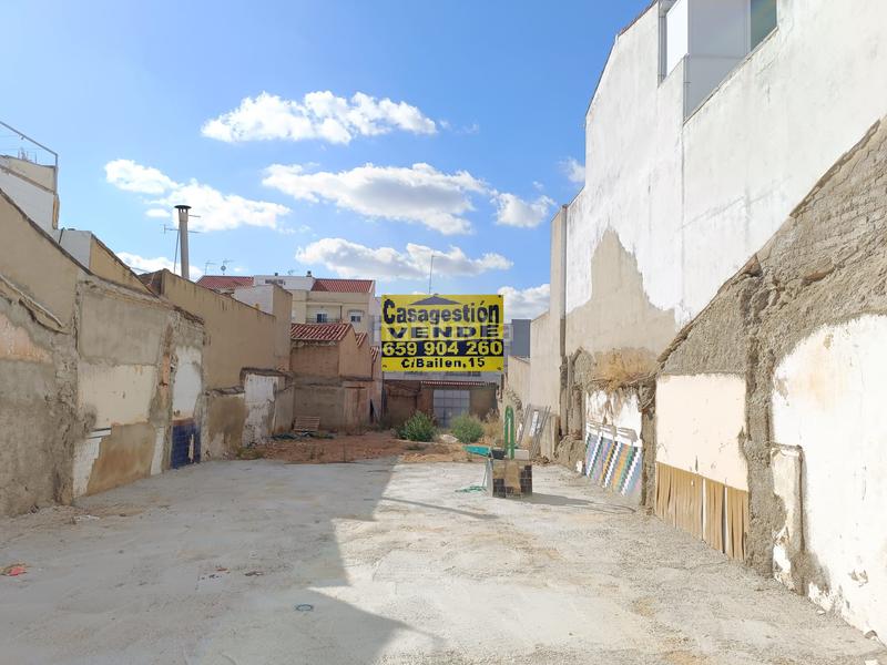 Foto 66e9ad61-2017-44bf-a4bd-03fa4530eb00. Residential plot in Almendralejo