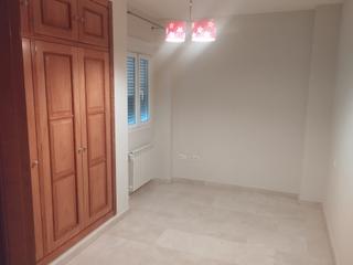 Piso  Calle cervantes. Piso en el centro para entrar. muy buenas calidades en general