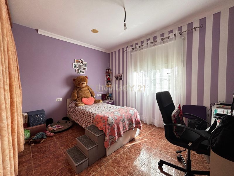Foto f5a3a92e-1952-4623-9fd8-fa7bec8dba71. Casa a La Camella Arona