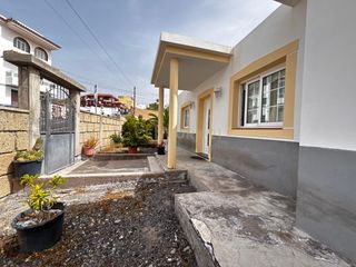 Haus in La Camella. Casa en venta en arona, santa cruz de tenerife