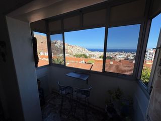 Apartamento en La Salud. Acogedor piso en santa cruz de tenerife con balc�n y vistas
