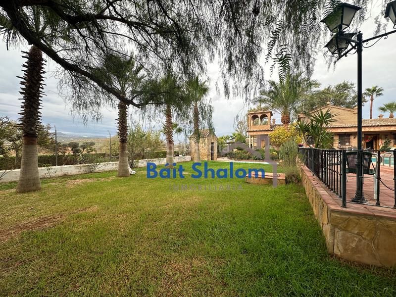 Foto f8120a59-12ae-4481-84de-40ec4c2a4472. Propriété dans Centro Antequera