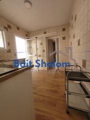 Casa en Zona de la Vega. ¡ocasión! se vende casa en planta baja con 2 habitaciones