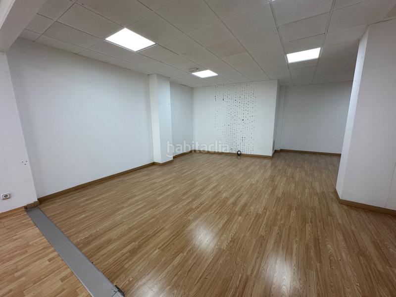 Foto f9f3033b-d917-454a-9827-f299b8d58e51. Lloguer local comercial a Centro Antequera