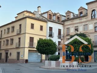 Etagenwohnung in Centro. Piso céntrico a la venta en antequera para entrar a vivir