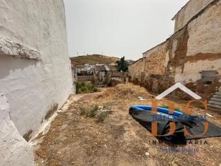 Terreno residencial en Alameda