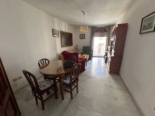 Miete Etagenwohnung in Centro. Se alquila piso en antequera