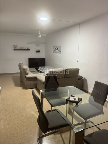 Foto b7ad34bb-e7de-4a11-83a4-7682c8f9794e. Pis a Centro Antequera