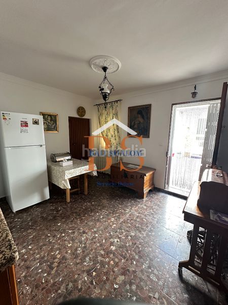Foto 43bcbdf0-64af-4c8d-b7f7-d180ceb3f6fd. Planta baixa a Fuentemora Antequera