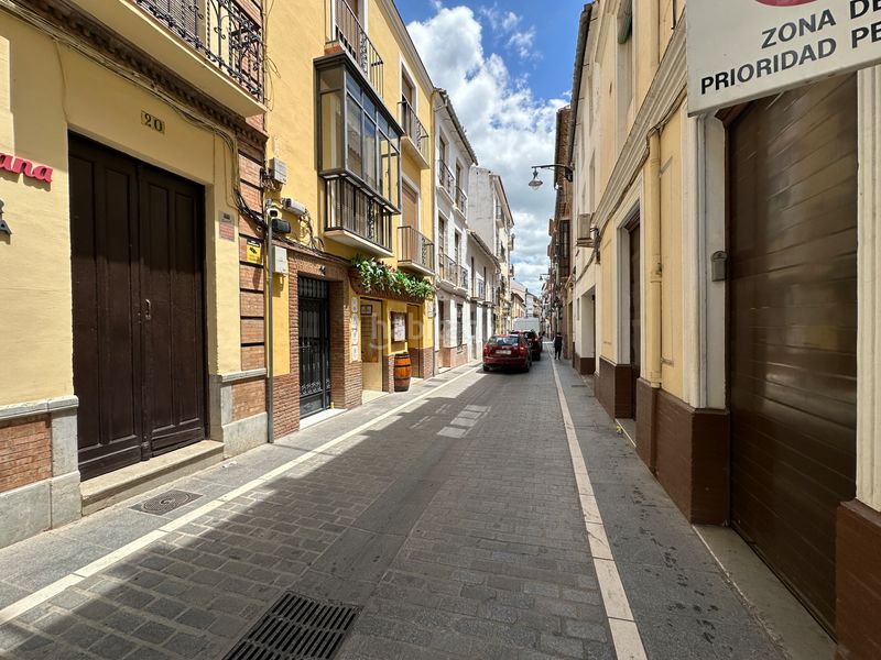 Foto 1ed0f1af-bd7d-4c38-b1db-d8abd8abc09e. Aparcament cotxe a Centro Antequera