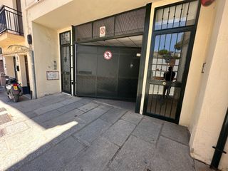 Aparcament cotxe a Cueva de Menga