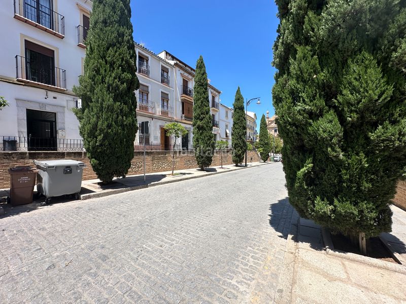 Foto 2755c8d6-614a-4f26-b74c-78a0064b1446. Aparcament cotxe a Cueva de Menga Antequera