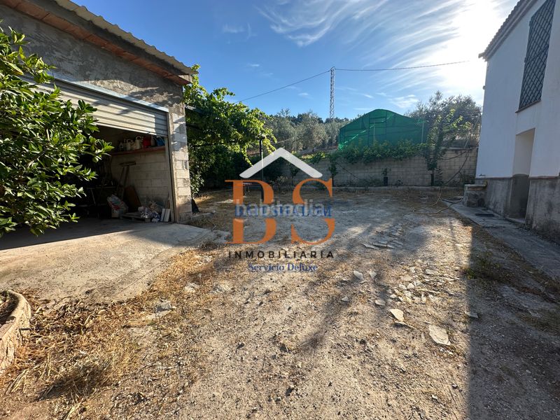 Foto b2716d76-4914-49e0-82c0-1aeca9adcdb6. Finca rústica a Archidona