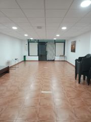 Local Comercial a Zona de la Vega