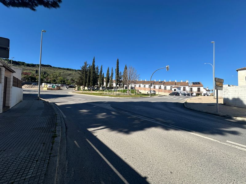Foto 98a27649-0524-4aa3-ae43-82f39d65b912. Terreny residencial a Fuentemora Antequera
