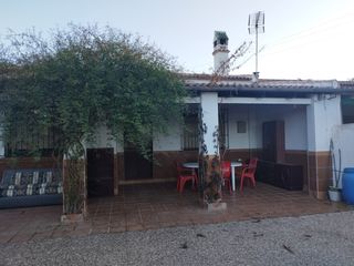 Lloguer Masia a Fuentemora. Se alquila casa con parcela cerca de camino matagrande en antequ