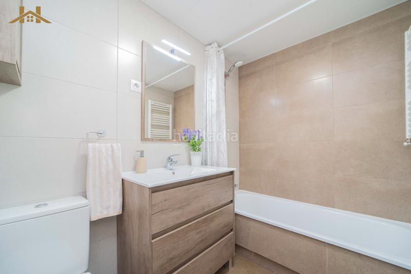 Foto ace681f3-95d6-47ac-a54a-1b7009a77245. Flat with heating pool in El Arroyo-La Fuente Fuenlabrada