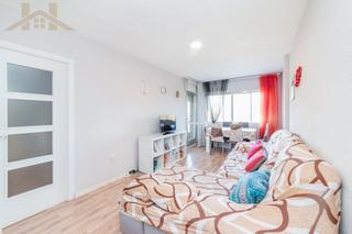 Flat en La Avanzada-La Cueva. Piso junto a metro parque de los estados