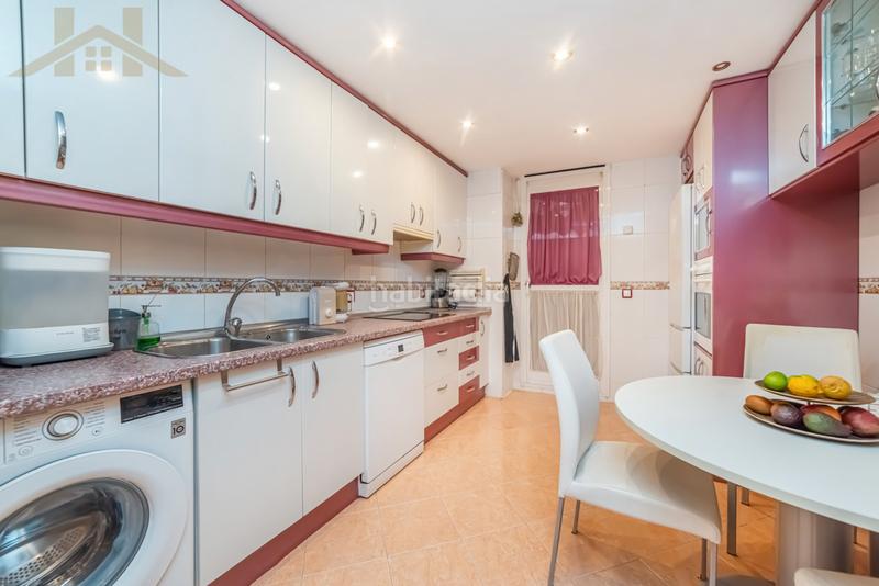 Foto 2c453565-6351-4afb-8cff-67b9921ef03a. Etagenwohnung mit heizung parking pool in El Arroyo-La Fuente Fuenlabrada