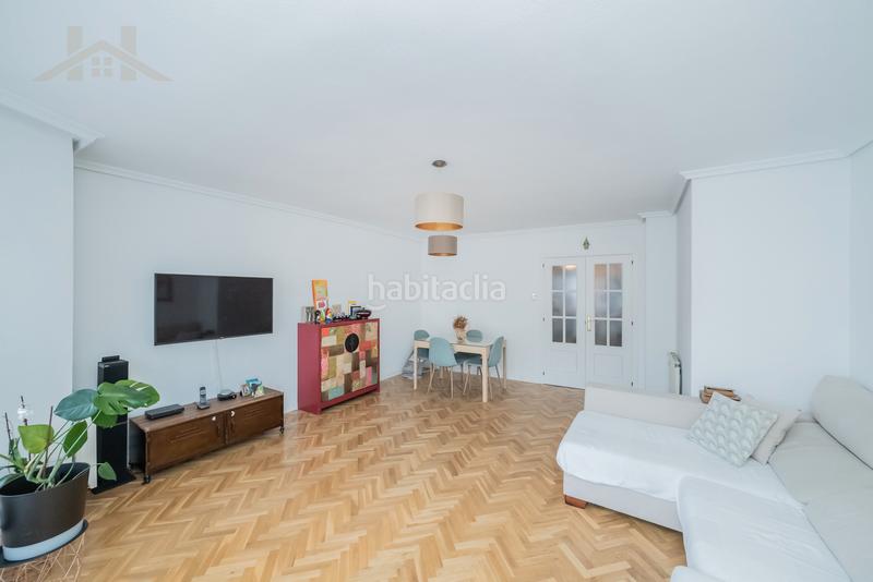 Foto bc1cd585-56fd-4183-9d75-4a6331a90265. Appartamento con riscaldamento parcheggio piscina in Fuenlabrada