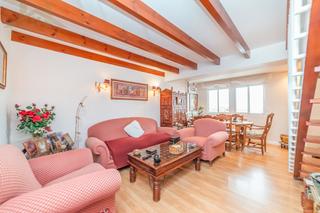 Etagenwohnung  Paseo de saler. Piso exterior reformado con ascensor en la avanzada