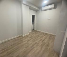 Location Appartement  Paseo de la salud. Apartamento reformado en zona del vivero