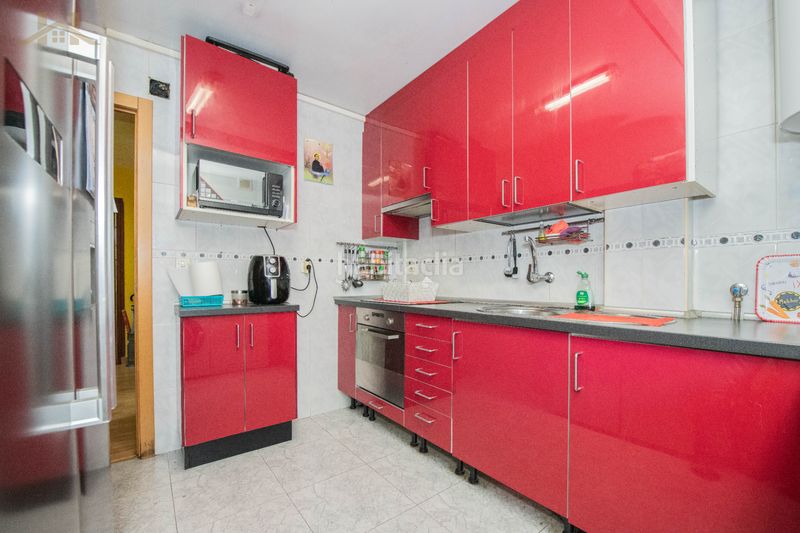 Foto 7595e597-a16f-4f10-8729-9210259fe031. Piso  reformado en parque de los estados en Centro Fuenlabrada