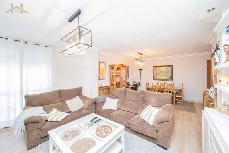 Foto 3858549a-5d7a-4d6b-8ebc-1075c00885bf. Pis amb calefacció aparcament piscina a La Serna Fuenlabrada