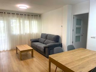 Miete Etagenwohnung in La Avanzada-La Cueva. Piso reformado en la avanzada