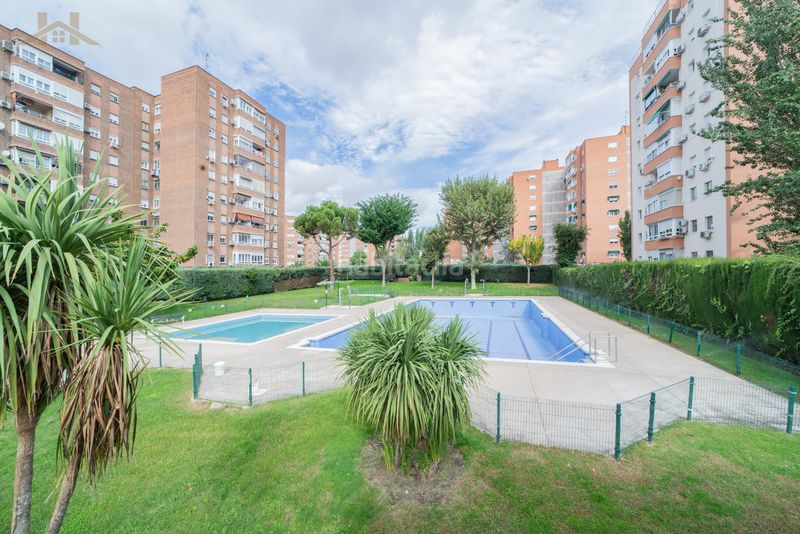 Foto 16f74c22-6e3d-4021-bb86-36e8da5beaed. Pis amb calefacció aparcament piscina a La Serna Fuenlabrada