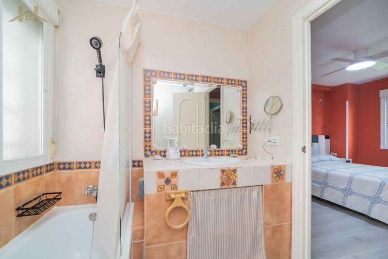 Foto b7c1a7e4-2db4-45b3-8bb9-ca08cb3523ee. Piso en El Naranjo Fuenlabrada