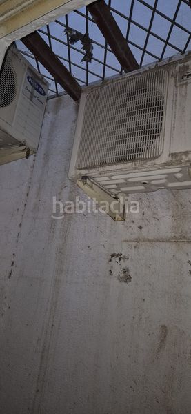Foto c47380a6-59f0-4e39-9ee9-1049deb67375. Local comercial a Centre Castelldefels