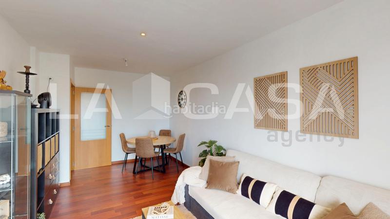 Foto d98ddd99-04d9-4754-9124-b1668755476f. Etagenwohnung mit parking in Santa Rita Paterna