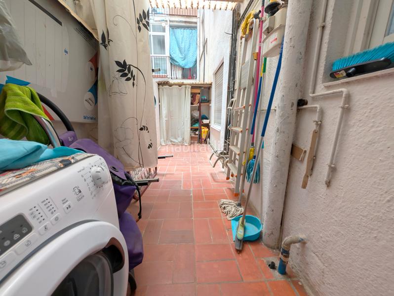 Foto a5969006-abf7-43cd-803d-4a0bfbdbb535. Piso  exterior con terraza y vistas al parque 3 habitaciones dobles, patio privativo y excelente distribución en Pineda de Mar