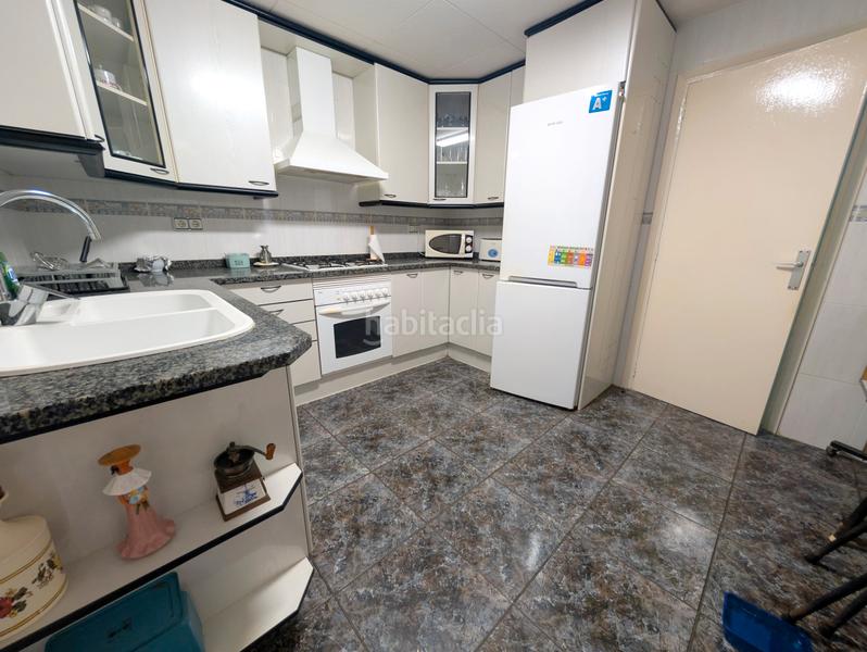 Foto c07ee155-a431-4106-972a-5353ff860a10. Piso  exterior con terraza y vistas al parque 3 habitaciones dobles, patio privativo y excelente distribución en Pineda de Mar