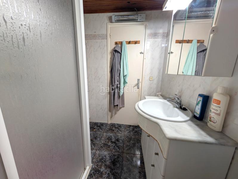 Foto c6eced98-c60f-40c2-8ab3-5085e3147f06. Piso  exterior con terraza y vistas al parque 3 habitaciones dobles, patio privativo y excelente distribución en Pineda de Mar