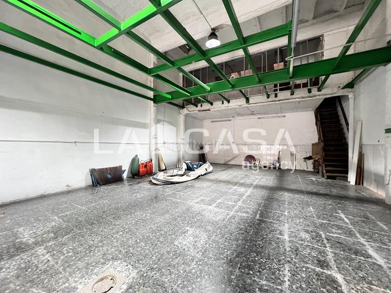 Foto fe7979c9-d4da-4084-b139-e4ce4321b850. Business premise in Llefià Badalona