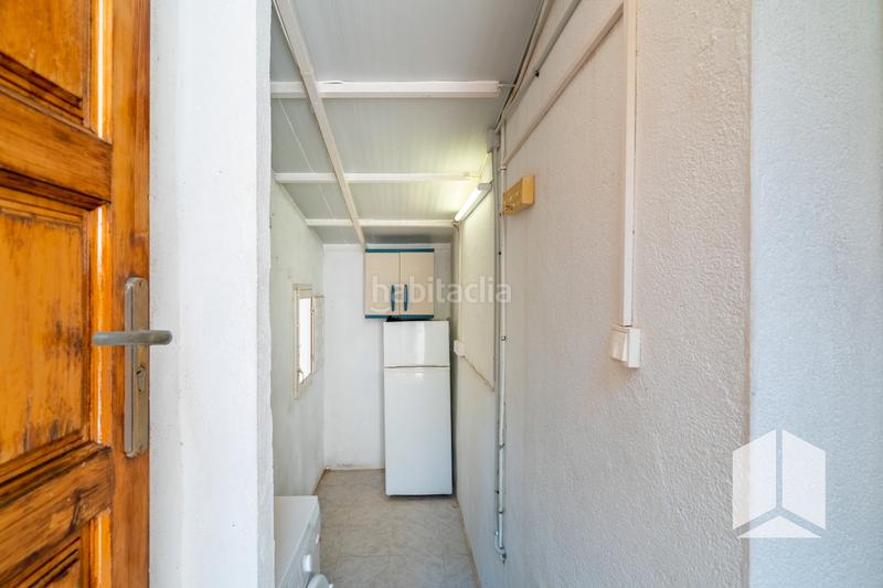 Foto 20ba81c3-3336-4b17-a240-d8363f57365a. Casa  unifamiliar con piscina en parcela de 275m en Viladecans