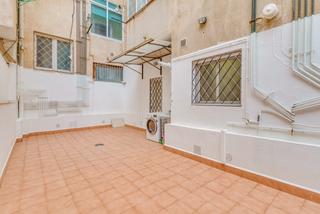 Erdgeschoss in Congrés - Indians. Tu nuevo hogar con terraza en sant andreu!