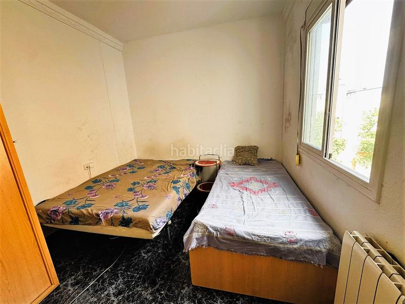 Foto 4d4de57c-9906-4ba6-b2c8-285bd41a04a0. Piso oportunidad de inversión con inquilinos en Sant Josep en Hospitalet de Llobregat (L´)